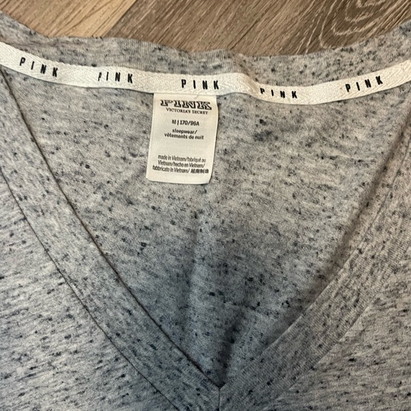 PINK T-shirt bundle camo & heathered grey - Picture 4 of 7